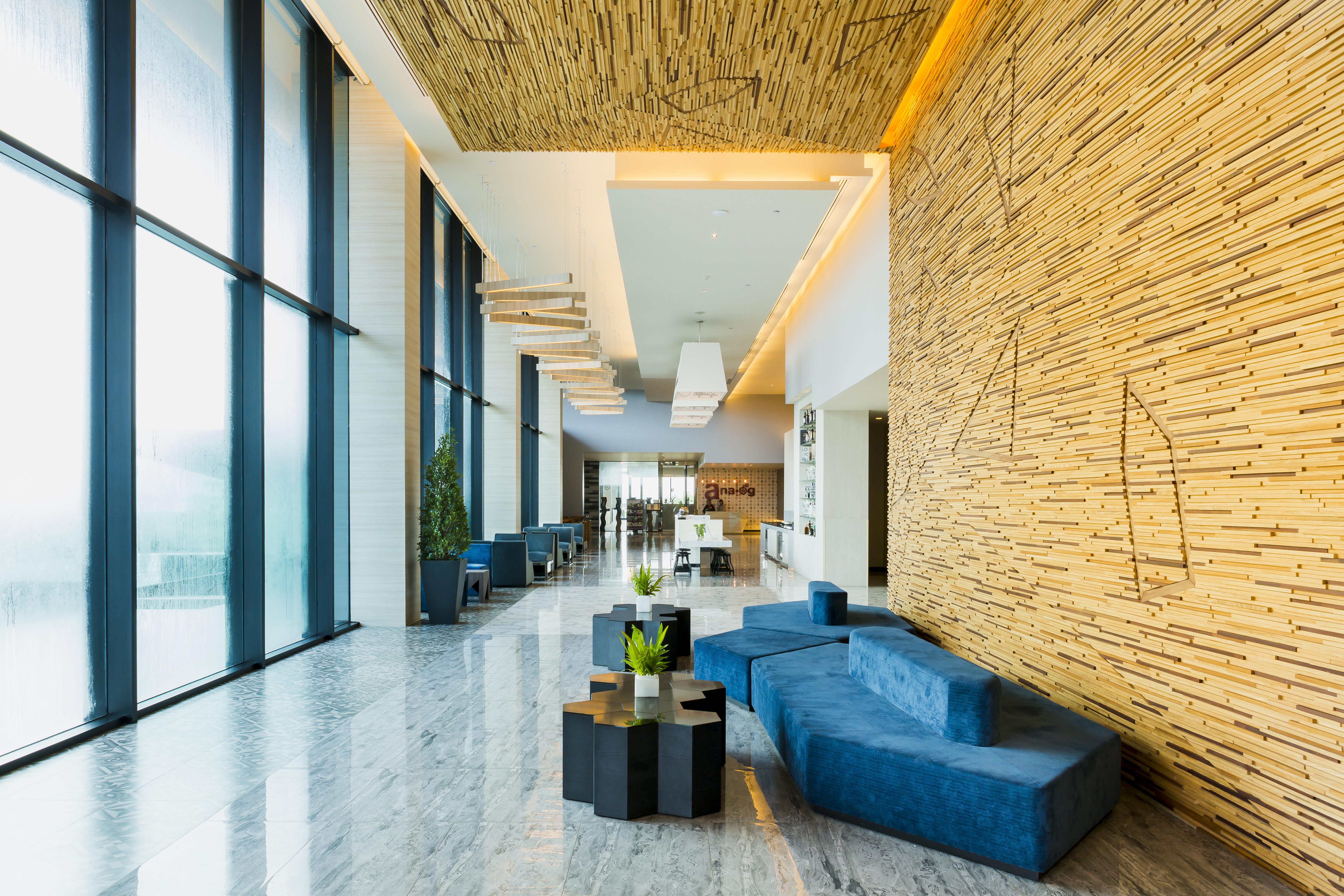 Tsix5 Hotel Pattaya Exterior foto