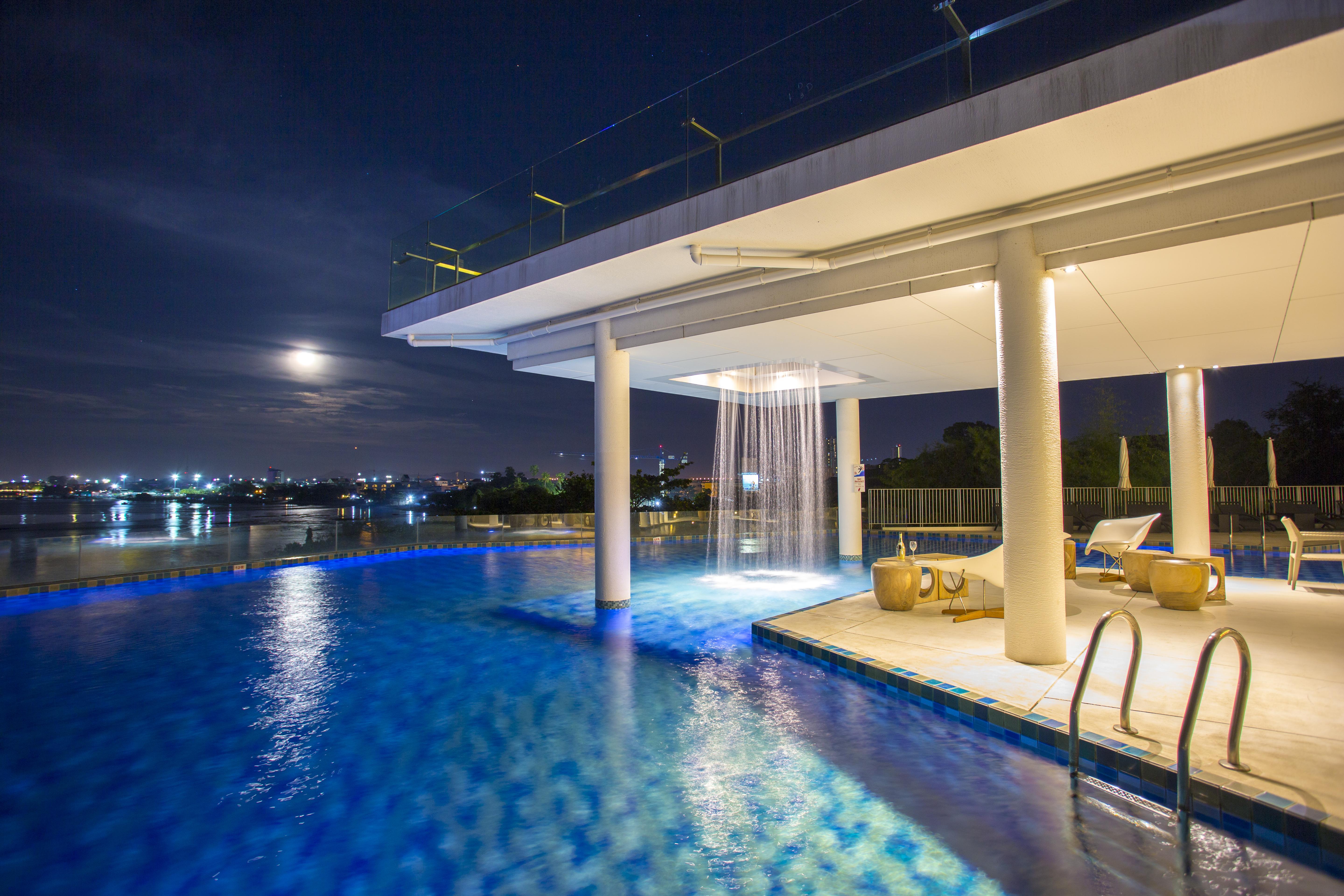 Tsix5 Hotel Pattaya Exterior foto