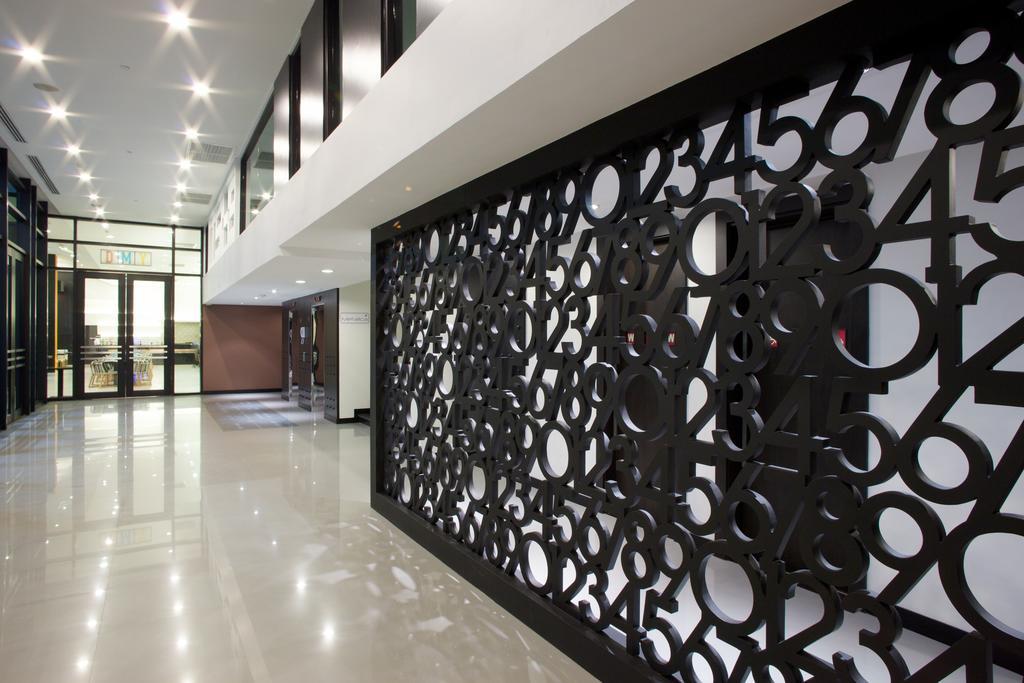 Tsix5 Hotel Pattaya Exterior foto